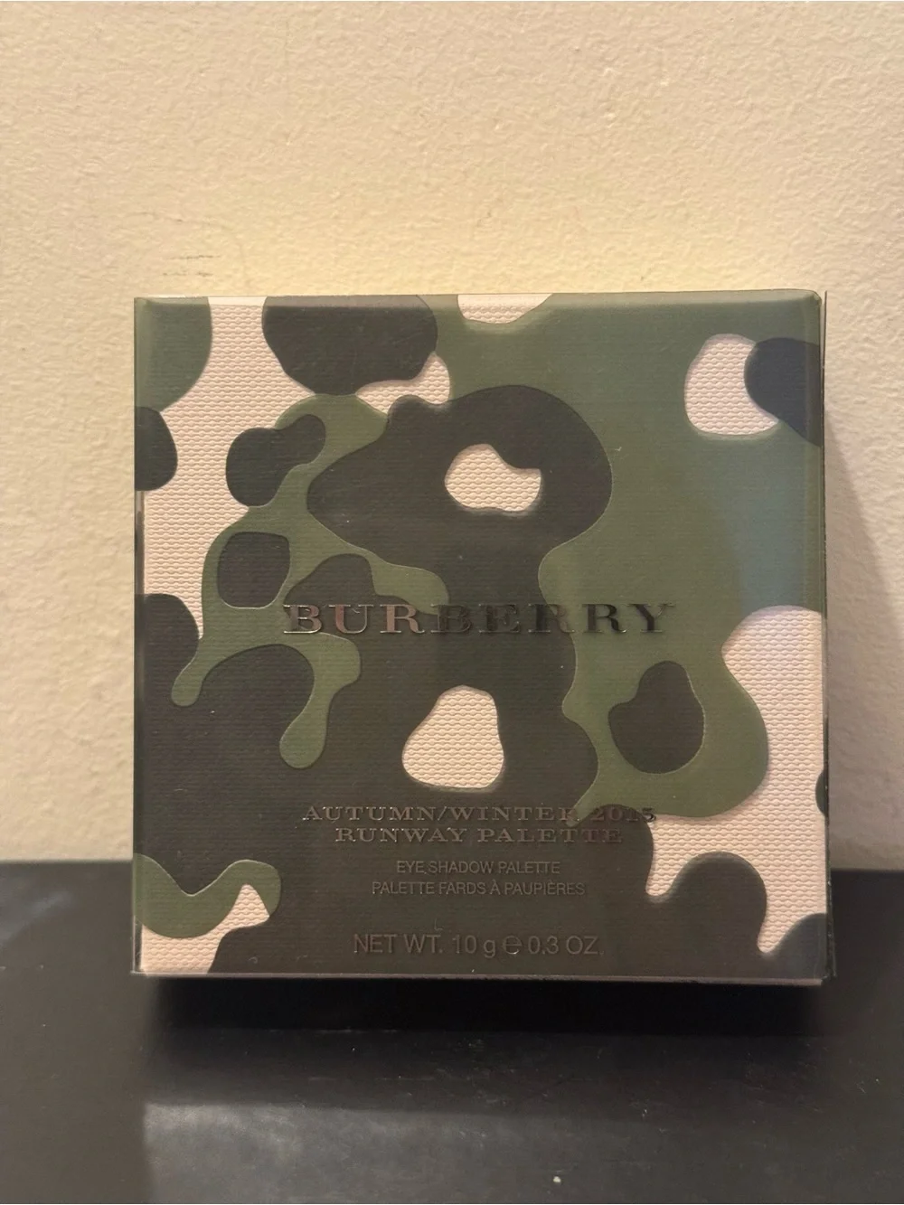 NIB Burberry Runway Palette Autumn/Winter 2015 Eyeshadow Camouflage LE UNOPENED
